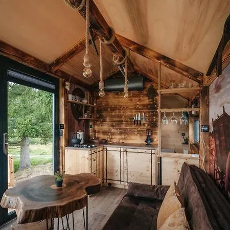 Tiny House Western *